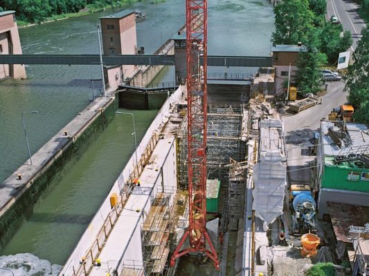 Schleuse in Guttenbach aus der Vogelperspektive