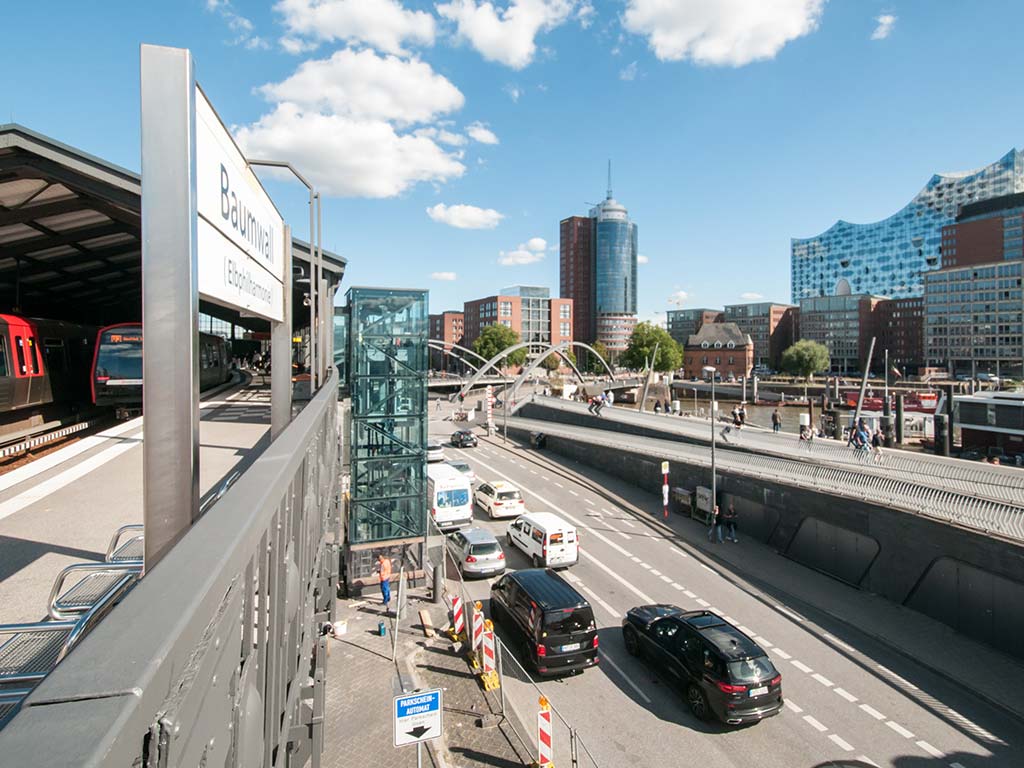 Hamburg U3 Baumwall - Elbphilharmonie